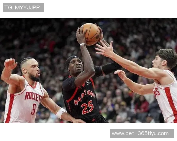 狄龙在比赛中表现出色半场10投7中砍下19分三分球命中率高达50 狄龙在比赛中表现出色半场10投7中砍下19分三分球命中率高达50