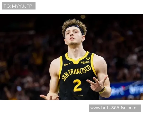 波杰姆斯基称赞巴特勒传球意识超群深信角色球员的重要性