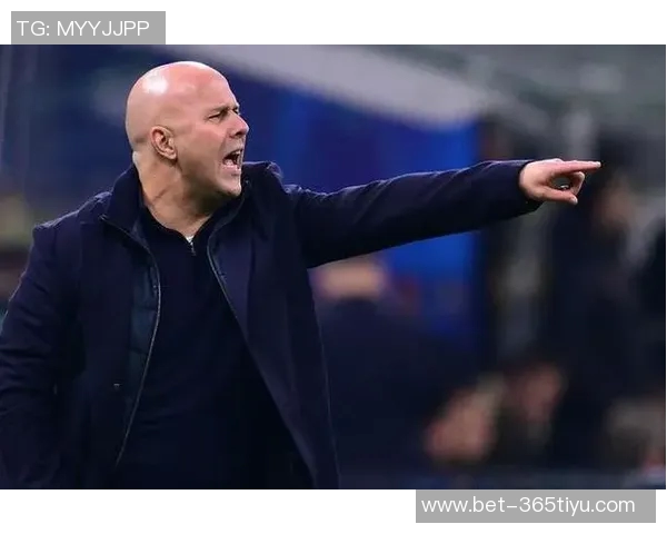 利物浦欲以1亿欧元引进巴斯托尼26岁中卫年薪550万欧元