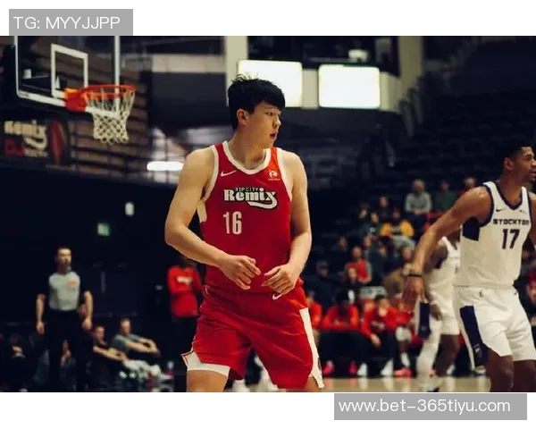 杨瀚森G联盟首次背靠背表现出色10投5中斩获14分6篮板1助攻1抢断