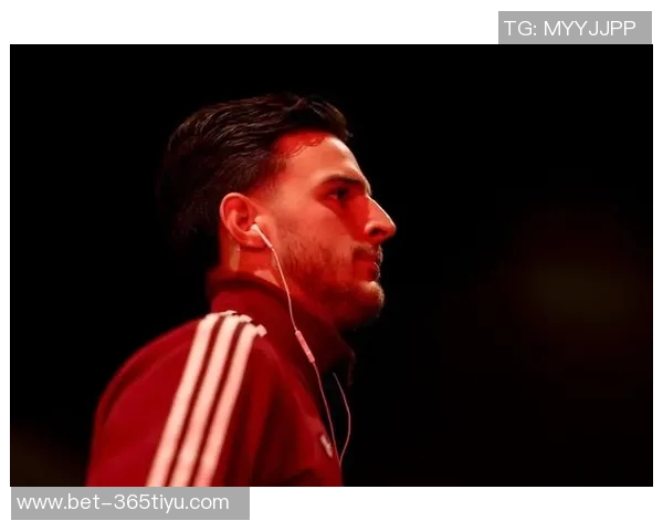 奥林匹亚科斯主帅称阿森纳实力更强我们有信心迎战强敌 奥林匹亚科斯主帅称阿森纳实力更强我们有信心迎战强敌